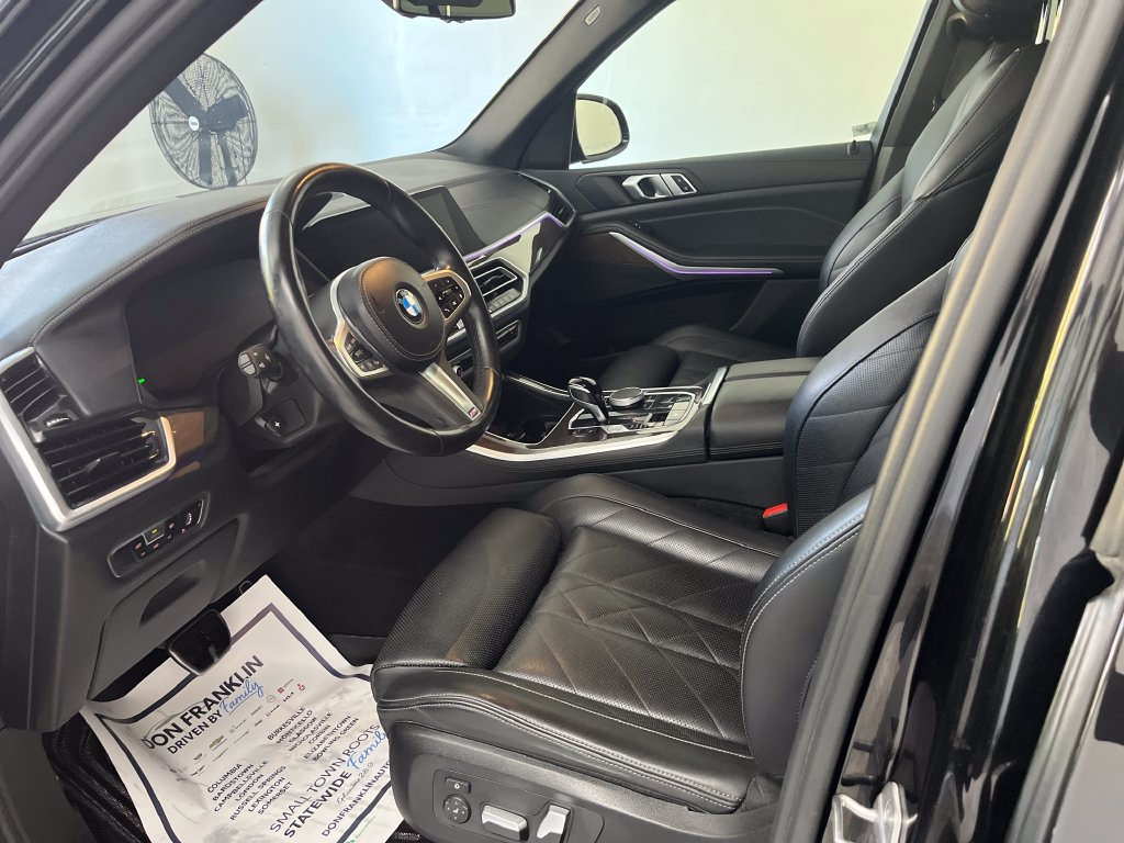 Used 2023 BMW X5 xDrive40i w/ M Sport Package AWD/4WD image 12