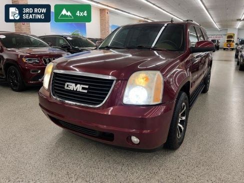 Used 2008 GMC Yukon XL SLT w/ SLT Preferred Equipment Group AWD/4WD image 1