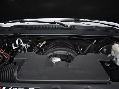 Used 2019 Chevrolet Tahoe LT image 39