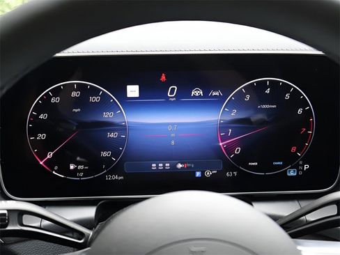 Certified 2025 Mercedes-Benz GLC 300 4MATIC image 31