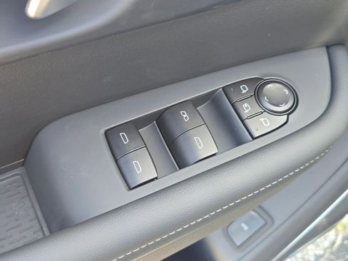 New 2026 Buick Enclave Preferred image 24