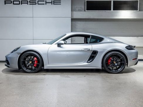 Certified 2024 Porsche 718 Cayman GTS image 2