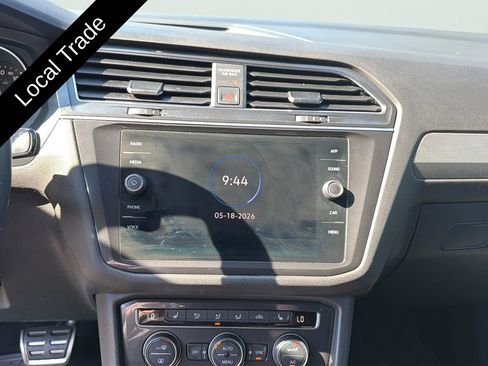 Used 2021 Volkswagen Tiguan SE R-Line w/ 3rd Row Seat Package AWD/4WD image 18
