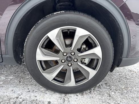 Certified 2023 Ford Escape Platinum w/ Premium Technology Package image 11