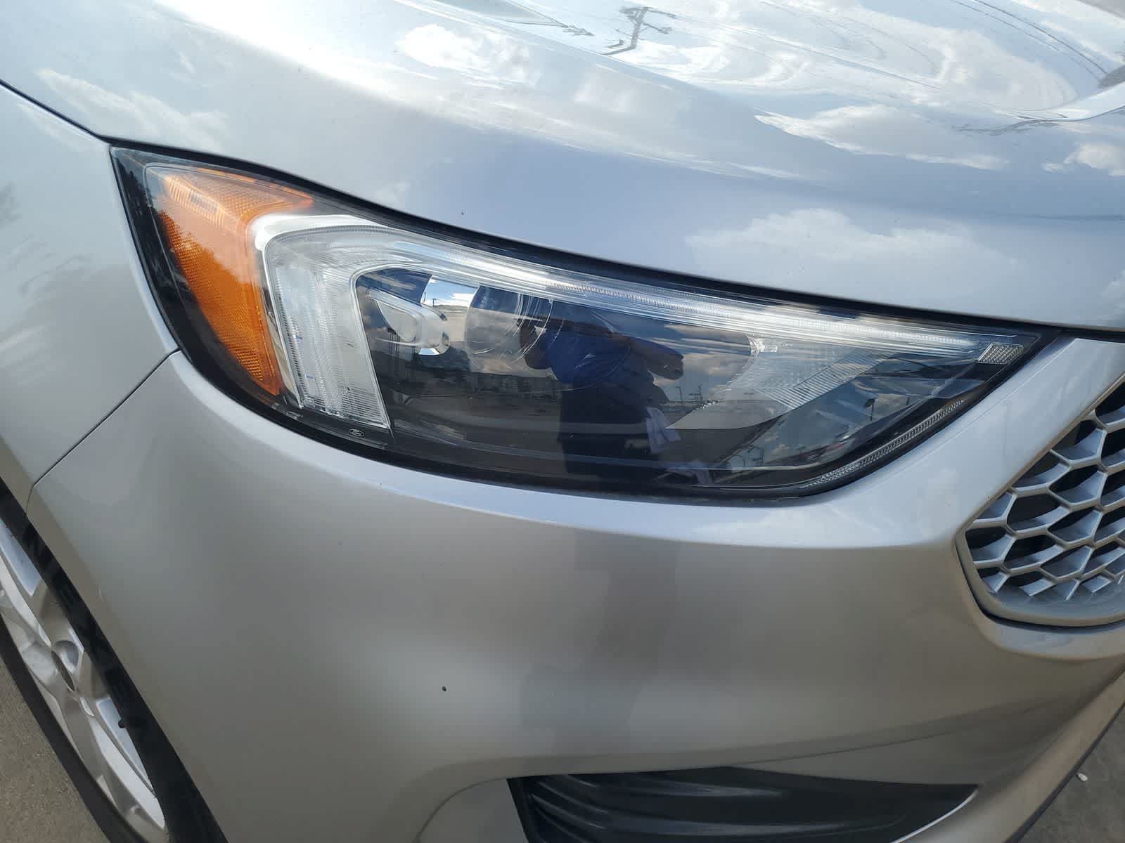 Used 2023 Ford Edge SEL AWD/4WD image 19