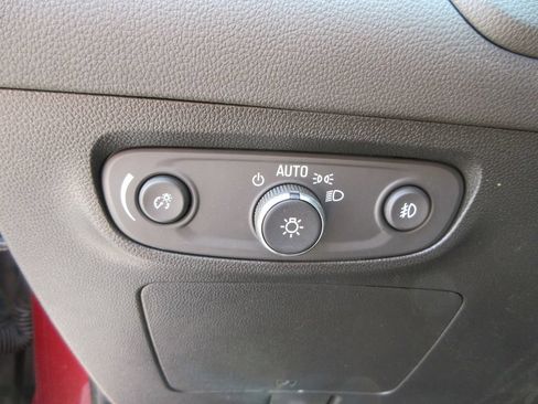 Certified 2023 Buick Encore GX Essence w/ Experience Buick Package FWD image 23