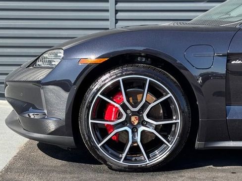 New 2025 Porsche Taycan 4S AWD/4WD image 11