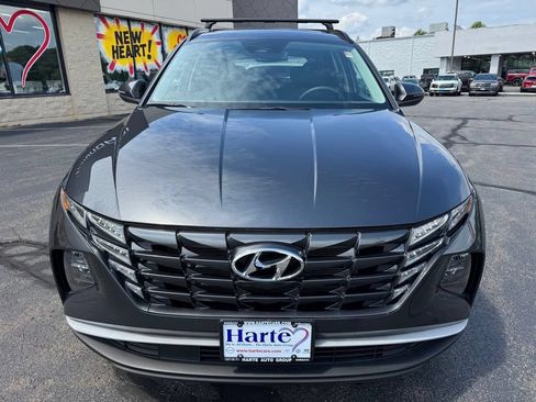 Used 2024 Hyundai Tucson SEL w/ Convenience Package AWD/4WD image 2