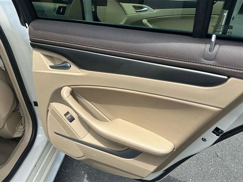 Used 2013 Cadillac CTS Luxury RWD image 25