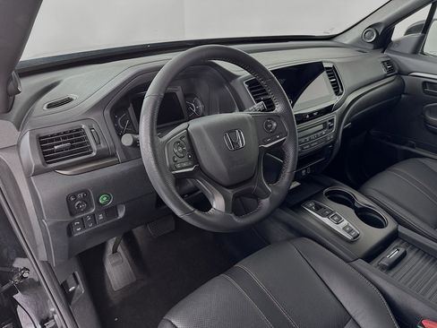 Certified 2023 Honda Passport TrailSport image 9