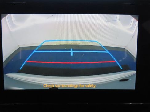 Used 2024 Toyota Corolla LE image 24