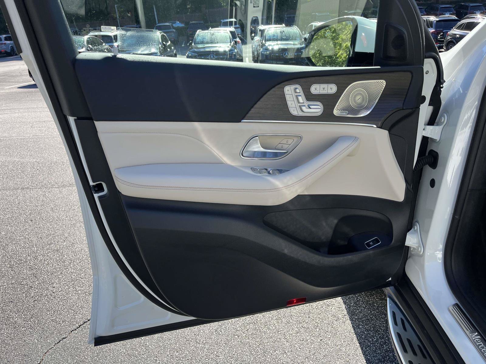 New 2027 Mercedes-Benz GLS 450 4MATIC image 19