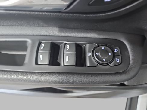 Used 2023 GMC Terrain SLE w/ LPO, Floor Liner Package AWD/4WD image 32