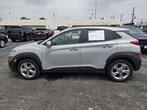 Used 2023 Hyundai Kona SEL FWD image 5