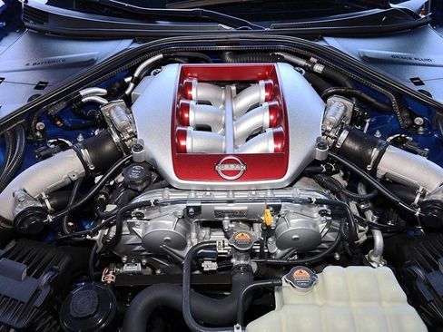 Used 2024 Nissan GT-R w/ Floor Mat Package AWD/4WD image 42