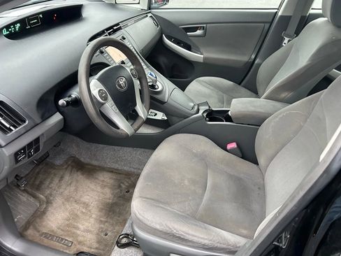 Used 2011 Toyota Prius Three w/ Navigation Pkg image 3