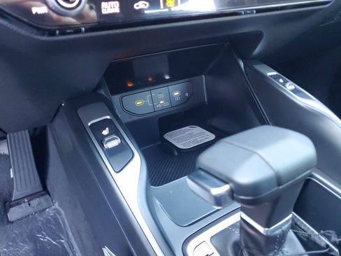 New 2026 Kia Sorento X-Line EX image 24