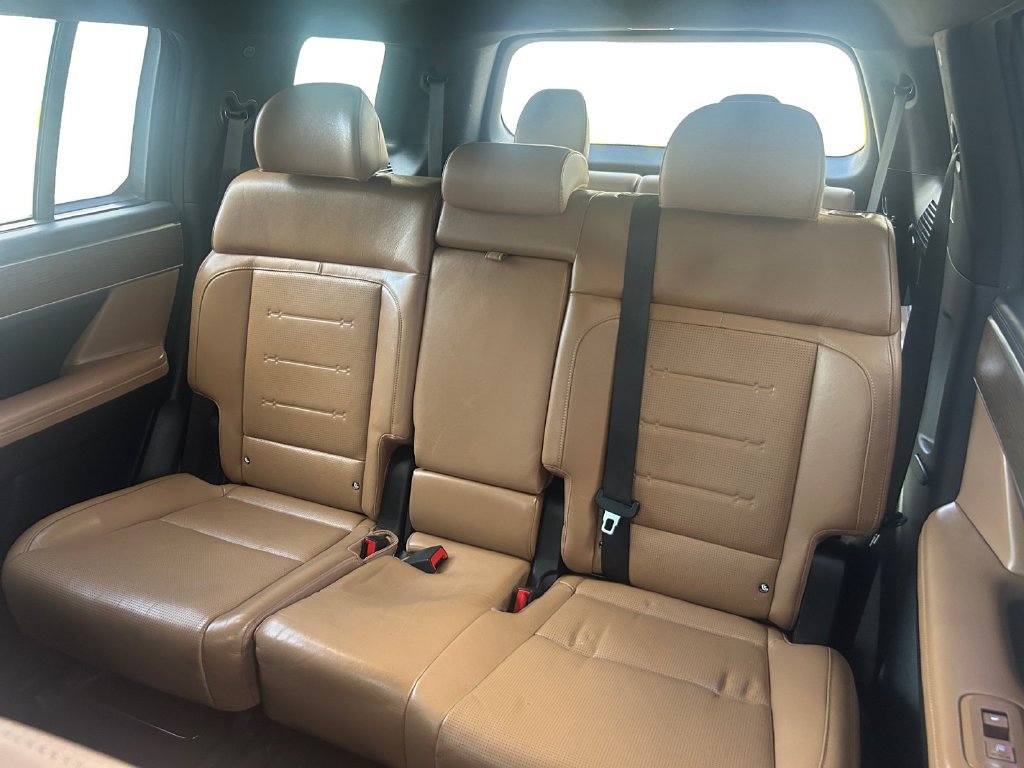 Used 2025 Hyundai Santa Fe Limited FWD image 22