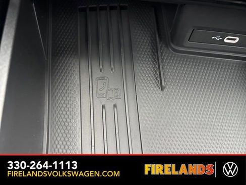 New 2026 Volkswagen Atlas Peak Edition image 22