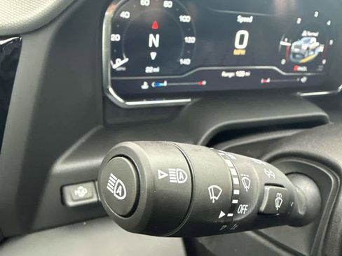 New 2025 GMC Sierra 2500 Denali w/ Denali Reserve Package image 28