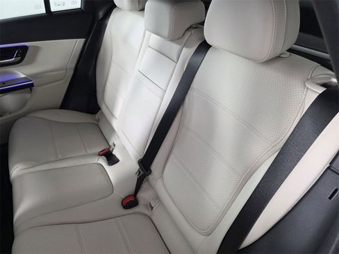 New 2026 Mercedes-Benz GLC 300 GLC 300 image 13