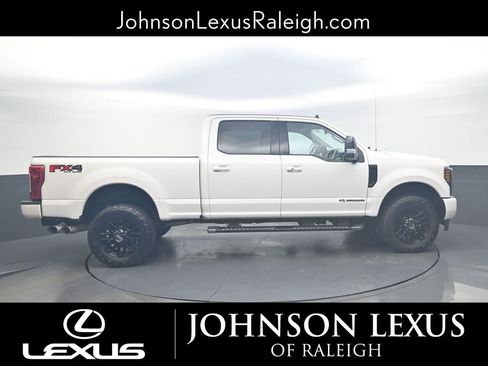 Used 2019 Ford F250 Lariat w/ Lariat Ultimate Package image 6