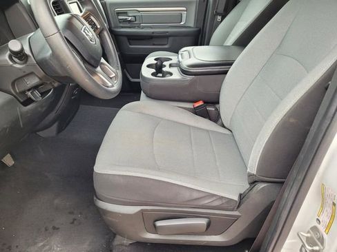 Used 2024 RAM 1500 Classic SLT RWD image 28