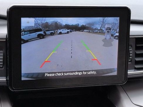 Certified 2023 Ford Explorer XLT w/ Equipment Group 202A image 24