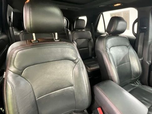 Used 2017 Ford Explorer Sport w/ Equipment Group 401A AWD/4WD image 14