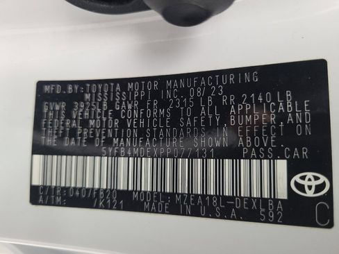 Used 2023 Toyota Corolla LE FWD image 33