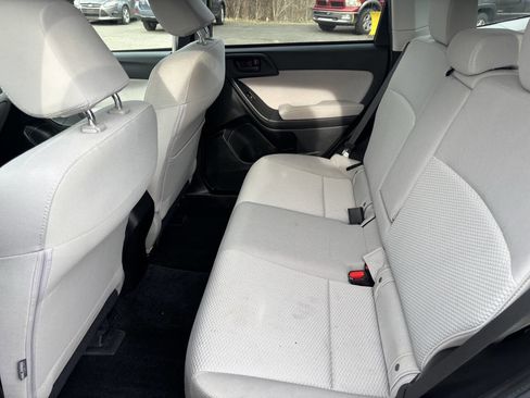 Used 2015 Subaru Forester 2.5i Premium w/ All-Weather Package AWD/4WD image 11