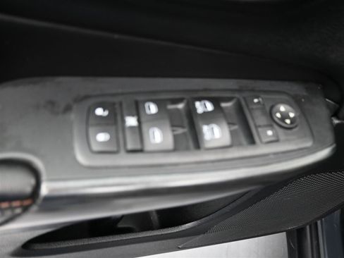 Used 2017 Jeep Cherokee 75th Anniversary AWD/4WD image 15