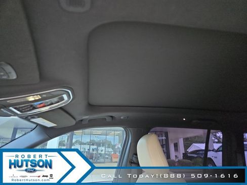 Used 2023 Jeep Grand Cherokee Limited RWD image 21