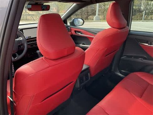 Used 2025 Toyota Camry XSE image 15