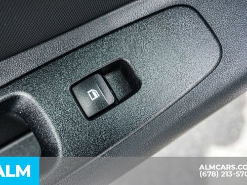 Used 2025 Hyundai Elantra Sport image 49