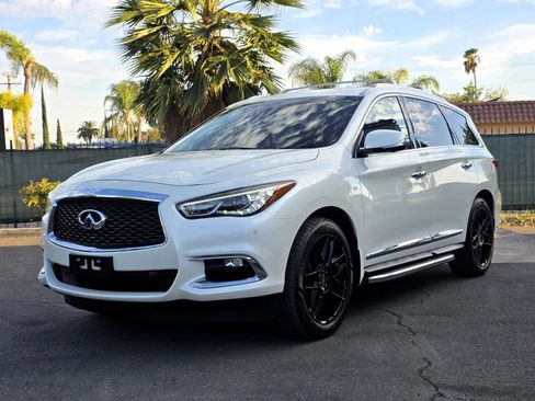 Used 2019 INFINITI QX60 Luxe w/ Sensory Package AWD/4WD image 1