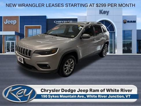 Used 2019 Jeep Cherokee Latitude Plus AWD/4WD image 1