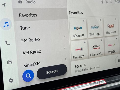 Certified 2025 Toyota 4Runner Limited w/ Tow Technology Package image 25