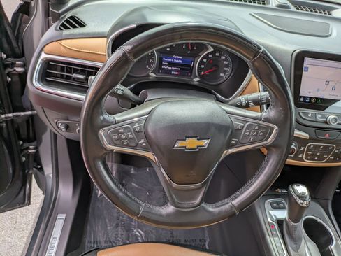 Used 2019 Chevrolet Equinox Premier image 17