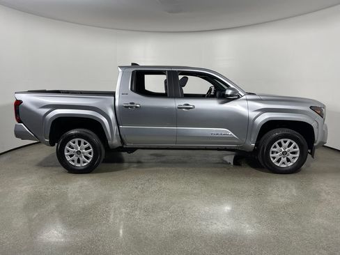 Certified 2025 Toyota Tacoma SR5 RWD image 2