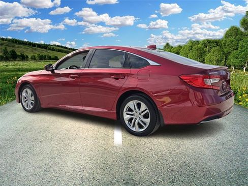 Used 2018 Honda Accord LX image 4
