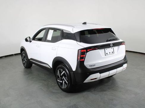 Certified 2026 Nissan Kicks SV w/ Cold Weather Package FWD image 16