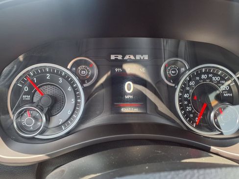 Used 2023 RAM 2500 Big Horn w/ Level 1 Equipment Group AWD/4WD image 23