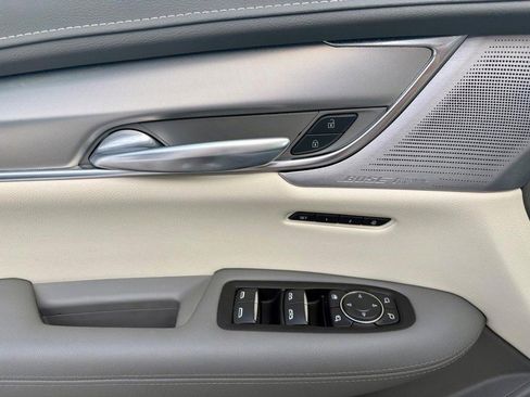 Used 2023 Cadillac XT5 Premium Luxury w/ LPO, Floor Liner Package image 17