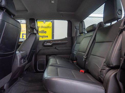 Used 2023 Chevrolet Silverado 1500 LT Trail Boss w/ Protection Package AWD/4WD image 10