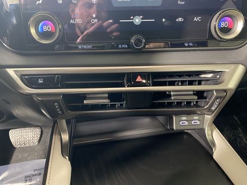 Certified 2026 Lexus RX 350h 350h w/ Convenience Package image 21