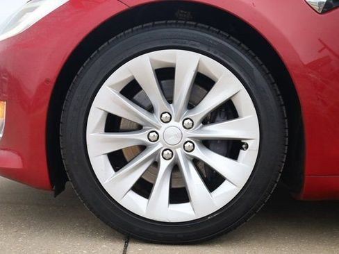 Used 2018 Tesla Model S 75D image 9