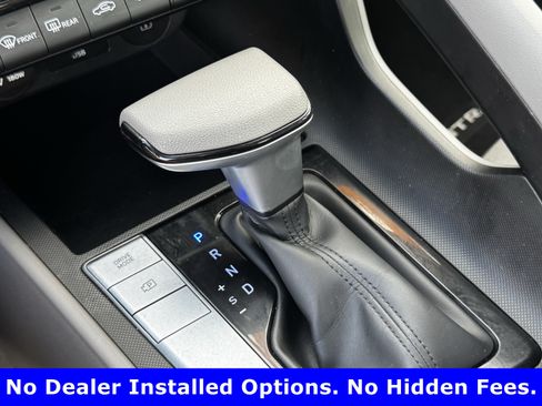 Used 2024 Hyundai Elantra SEL FWD image 19