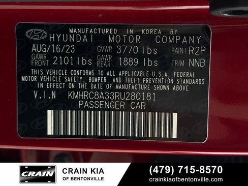 Used 2024 Hyundai Venue Limited FWD image 35