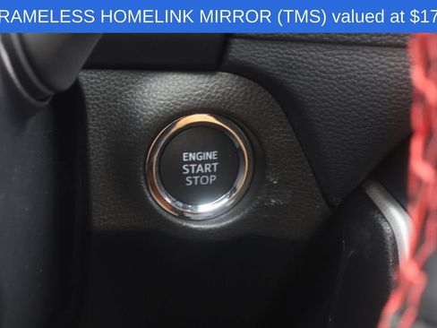 Used 2025 Toyota RAV4 XLE AWD/4WD image 4
